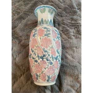 Vintage Floral Twist Porcelain Vase